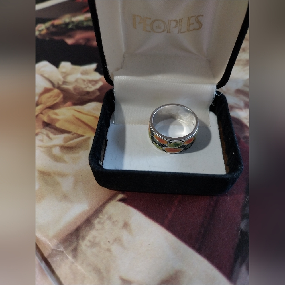 Sterling Silver Enamel Ring - Picture 13 of 15